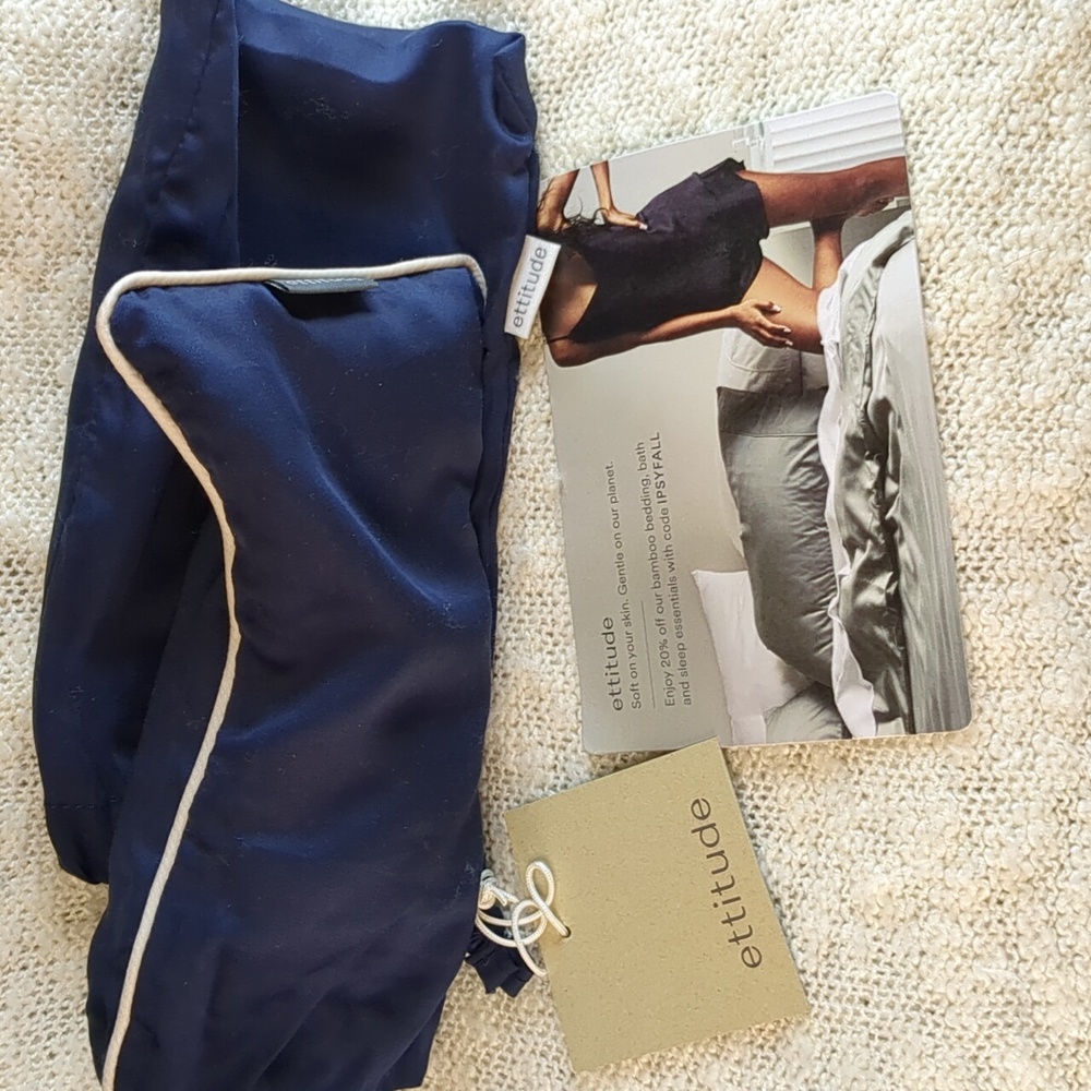 ettitude BAMBOO LYOCELL & LAVENDER EYE PILLOW